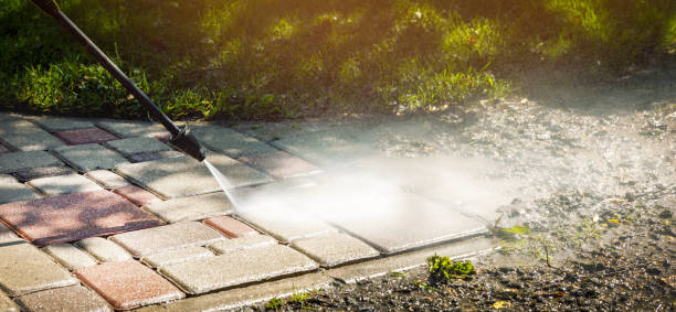 Best Pool Deck Cleaning  in Moundsville, WV
